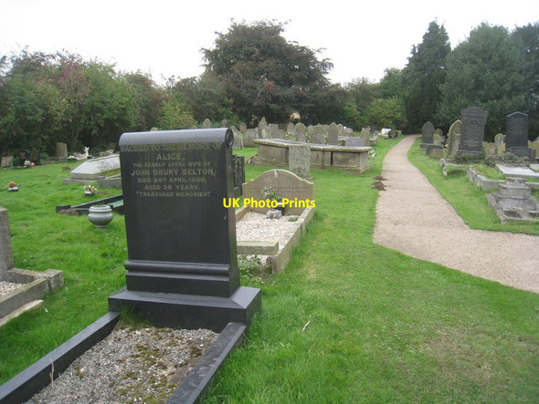 Photo 6"x4" St. Oswald's churchyard, Luddington Luddington\/SE8216 c2012