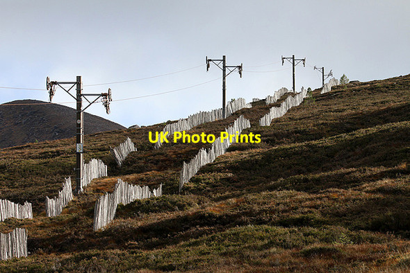 Photo 6"x4" A ski tow and snow fences in Coire Cas Allt Coire an t-Sneachda\/NH9805 c2012