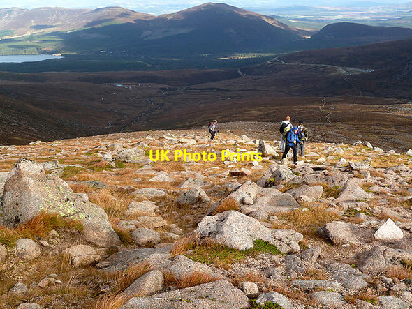 Photo 6"x4" Walkers on Miadan Creag an Leth-choin Lurcher's Crag\/Creag an Leth-choin c2012
