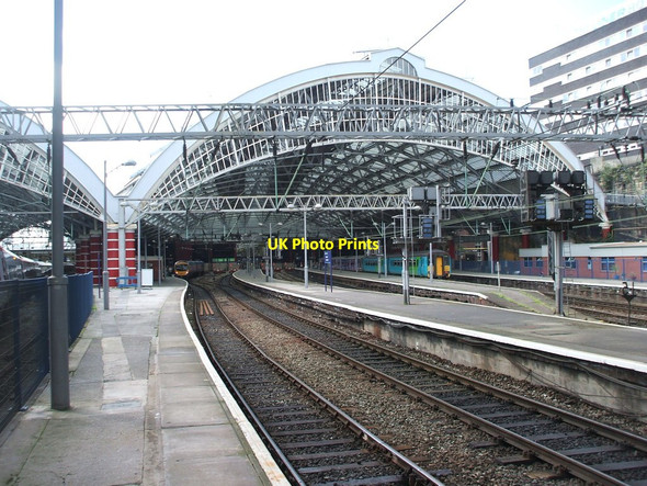 Photo 6"x4" Liverpool Lime Street railway station Liverpool c2008