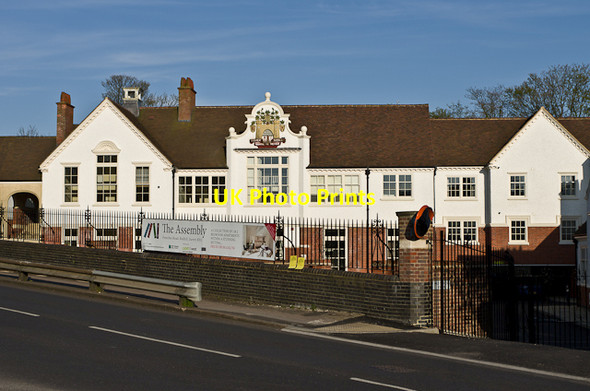 Photo 6"x4" The Assembly Redhill\/TQ2750 c2013