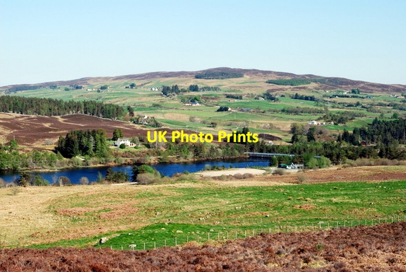 Photo 6"x4" Little Loch Shin Dam Gruids c2011