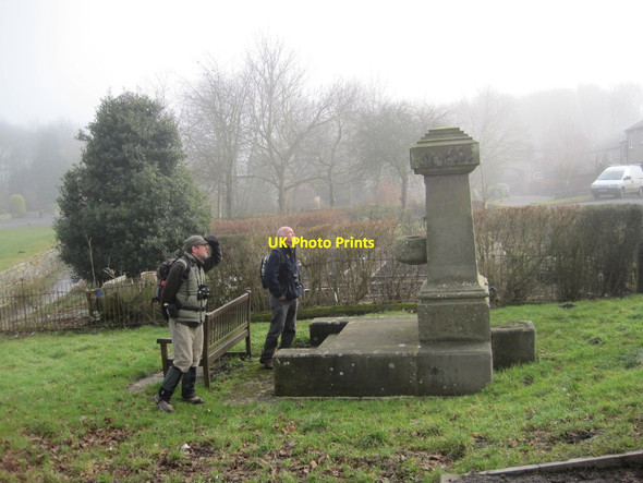 Photo 6"x4" Matfen Drinking Fountain Matfen c2013