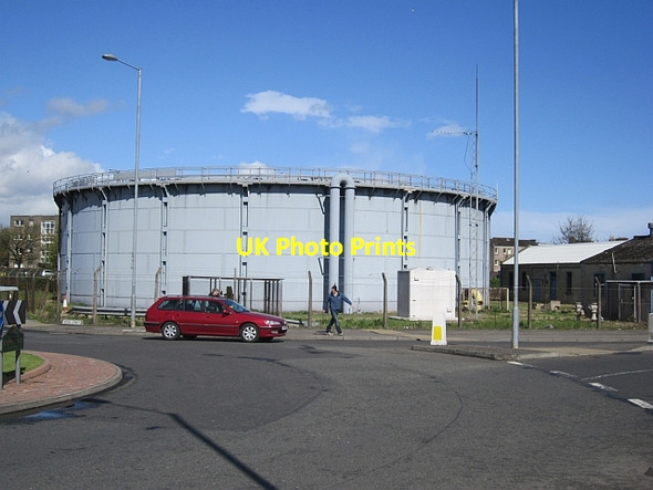 Photo 6"x4" Gas holder? Leven Leven\/NO3800 c2013