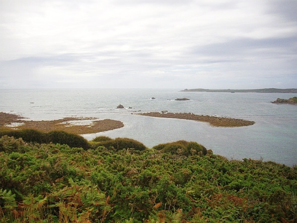 Photo 6"x4" Porth Cressa Brow, St. Mary's Hugh Town c2008