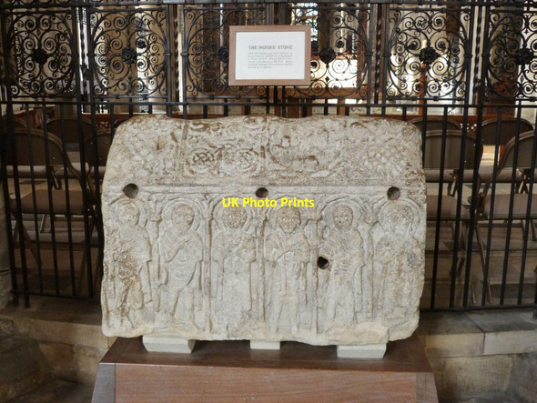 Photo 6"x4" The Hedda Stone, Peterborough Cathedral Peterborough c2013