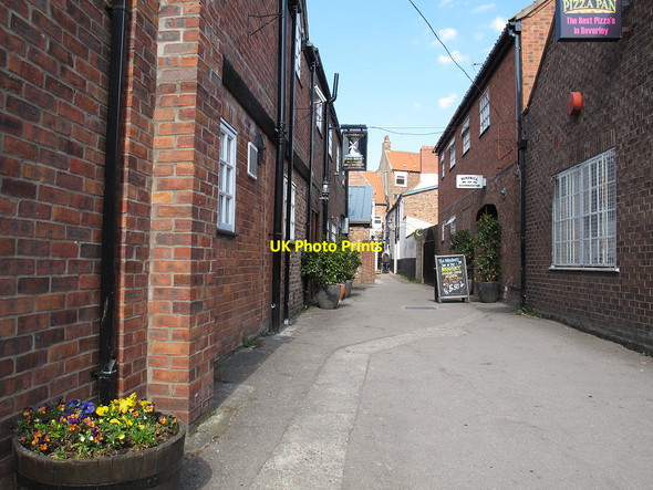 Photo 6"x4" Windmill Walk Beverley c2013