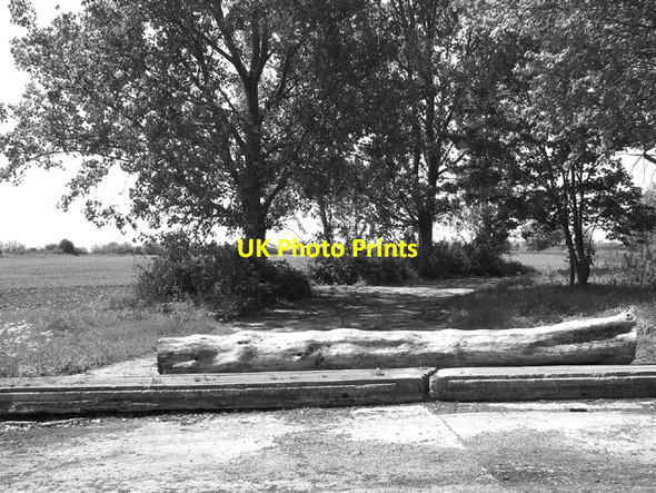 Photo 6"x4" Blocked access to concreted track Denton\/TM2788 c2013