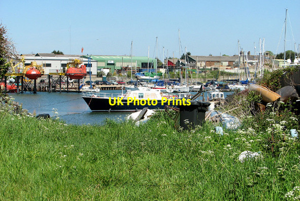 Photo 6"x4" Boats at the western end of Lake Lothing Lowestoft c2013