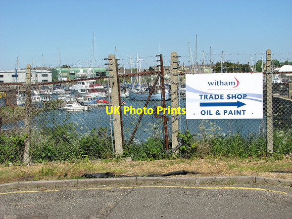 Photo 6"x4" Fence at the end of Stanley Road, Lowestoft Lowestoft c2013