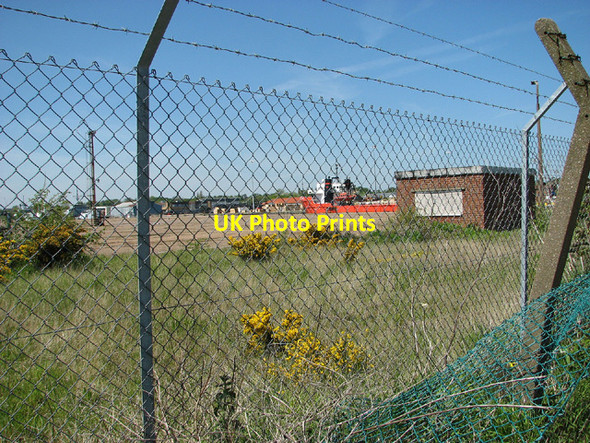 Photo 6"x4" Security fence opposite North Quay, Lake Lothing Lowestoft c2013