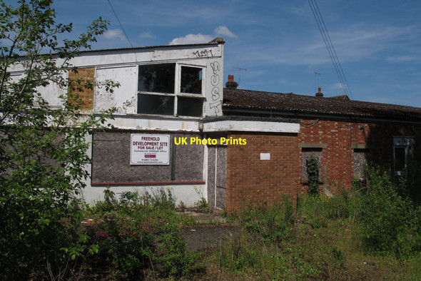 Photo 6"x4" Derelict building on Amy Road Hurst Green\/TQ3951 c2013