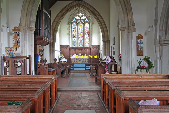 Photo 6"x4" St Nicholas, Fyfield - East end Cannon's Green c2013