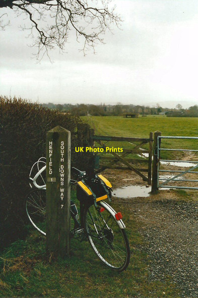 Photo 6"x4" One Mile to Henfield Bines Green c2004