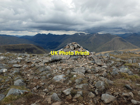 Photo 6"x4" Summit of Druim Shionnach Loch a' Mhaoil Dh\u00ecsnich c2013