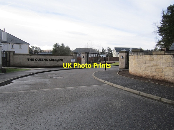 Photo 6"x4" The Queen's Crescent Muirton\/NN9211 c2013