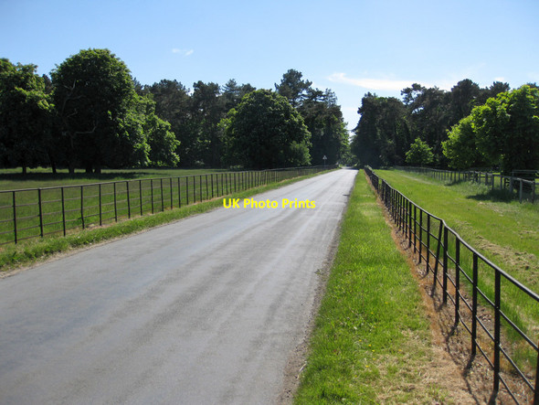 Photo 6"x4" Minor road with metal railings Rillington c2013
