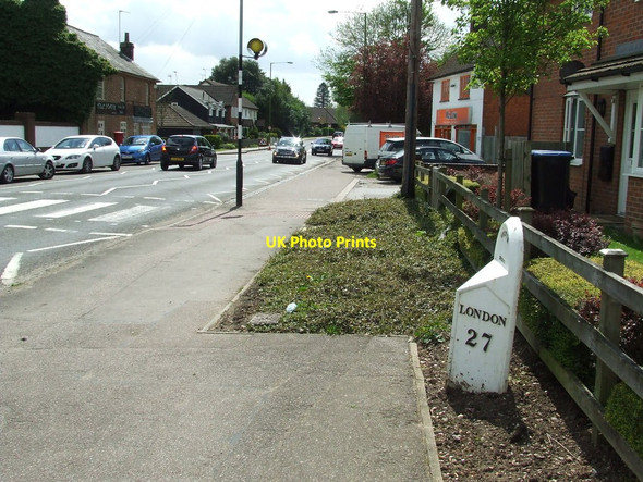 Photo 6"x4" Old Milepost Woolmer Green c2013 P1