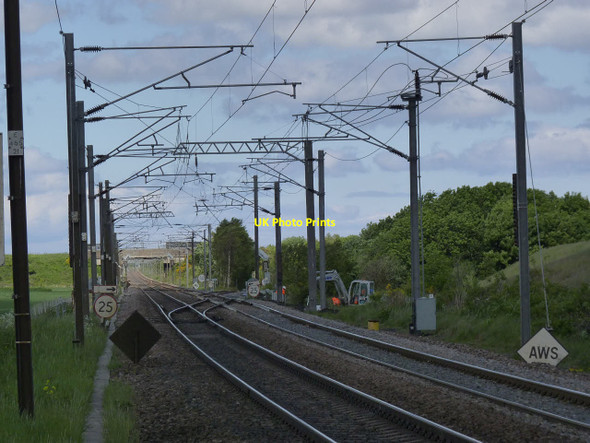 Photo 6"x4" East Coast Main Line at Ulgham Lane crossing Longhirst\/NZ2289 c2013