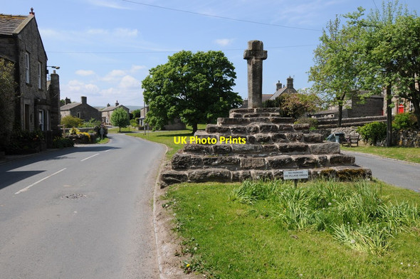 Photo 6"x4" Village Cross, Carperby Carperby\/SE0089 c2013