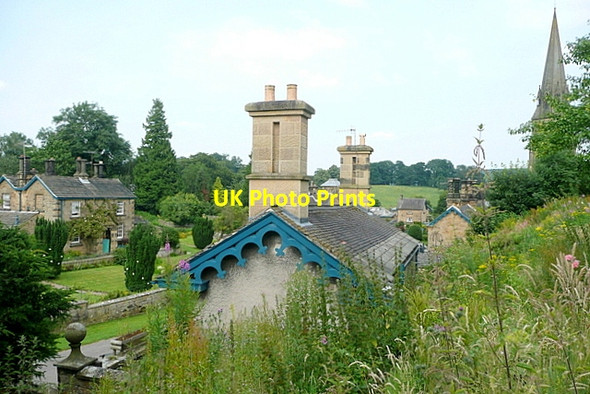 Photo 6"x4" Edensor roof tops Dunsa c2012