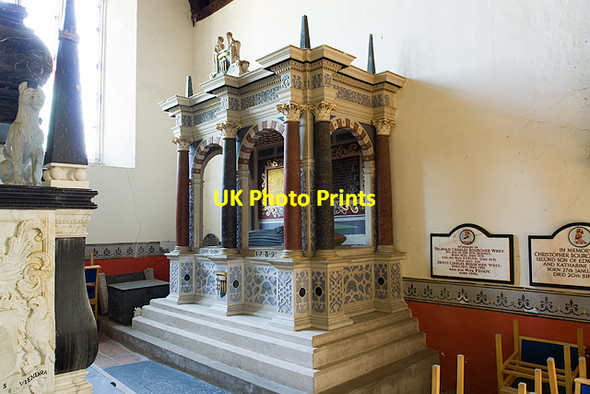 Photo 6"x4" St Peter's church, Tawstock - monument to Frances, Lady Fitzwarren Tawstock c2013