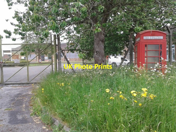 Photo 6"x4" Telephone box next to an entrance into Wroughton airfield Overtown\/SU1579 c2013