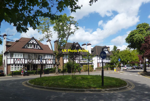 Photo 6"x4" Monks Drive, Hanger Hill Acton\/TQ2080 c2013