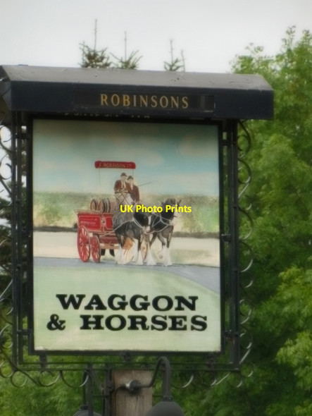 Photo 6"x4" The Waggon & Horses on Mottram Road Stalybridge c2013