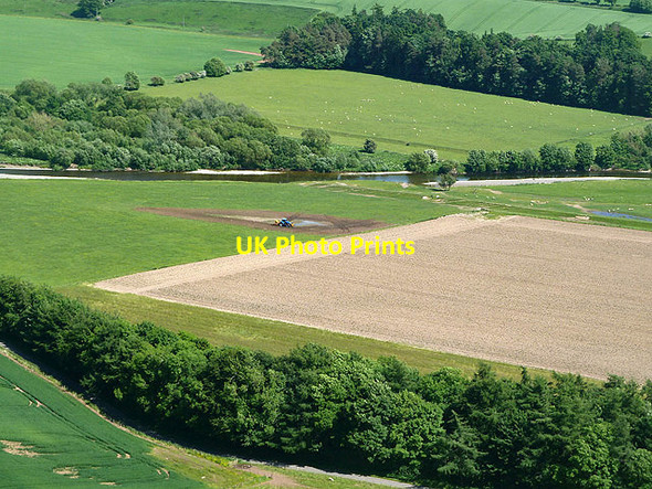 Photo 6"x4" Farmland by the River Teviot Minto c2013