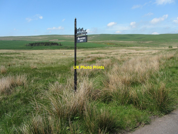 Photo 6"x4" Farm sign at Buchtrig road end Chatto c2013