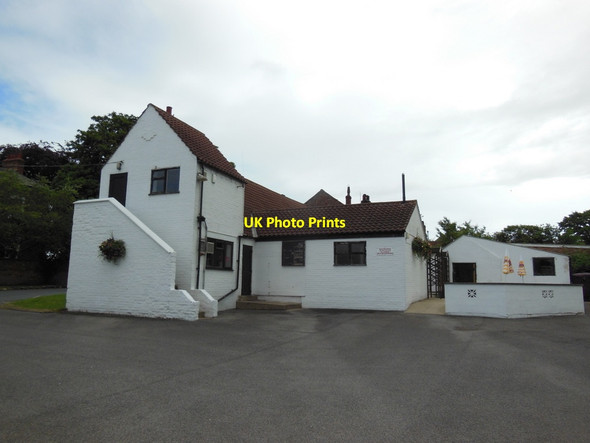 Photo 6"x4" The Horsebreakers Arms, Hutton  Sessay Hutton Sessay c2013