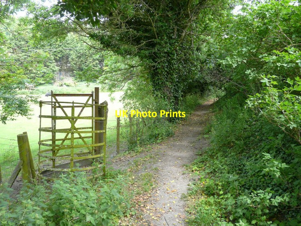 Photo 6"x4" Kissing gate beside a footpath Lydden\/TR2645 c2013