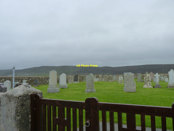 Photo 6"x4" Whiteness Cemetery White Ness\/HU3844 c2013