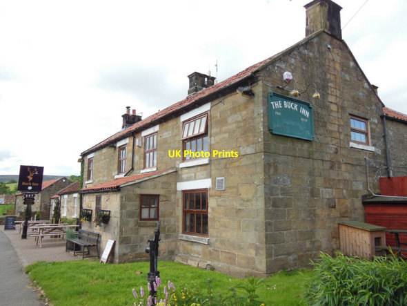 Photo 6"x4" The Buck Inn at Chop Gate Chop Gate c2013 P1