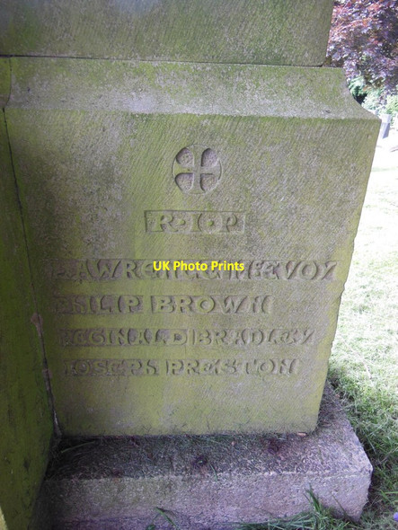 Photo 6"x4" The War Memorial at Ampleforth Ampleforth c2013 P5