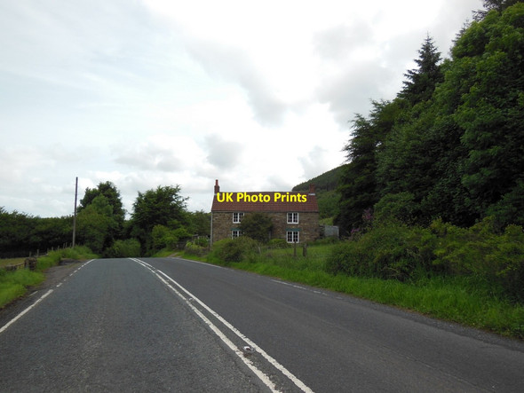 Photo 6"x4" A house at Newgate Foot on the B1257 Hawnby c2013