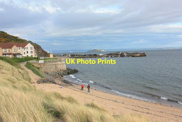 Photo 6"x4" Pettycur Harbour Kinghorn\/NT2686 c2013