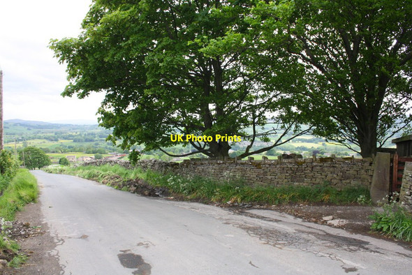 Photo 6"x4" Looking down Moor Lane towards Grassington Grassington c2013