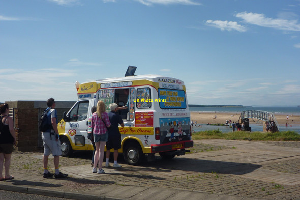 Photo 6"x4" Coastal East Lothian : A Summer Sunday At Belhaven Dunbar c2013