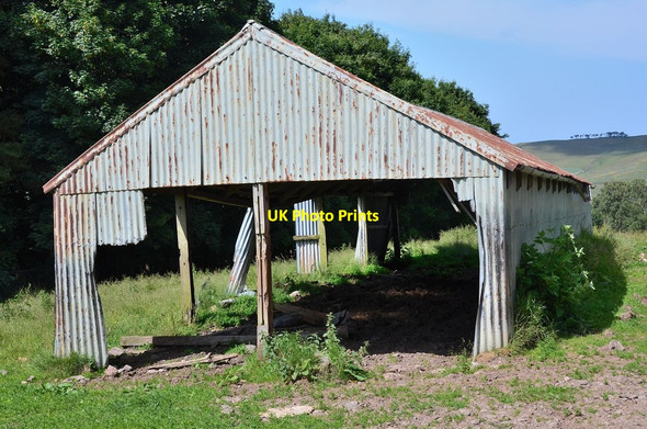 Photo 6"x4" Old barn, Grubbit Plantation Morebattle c2013