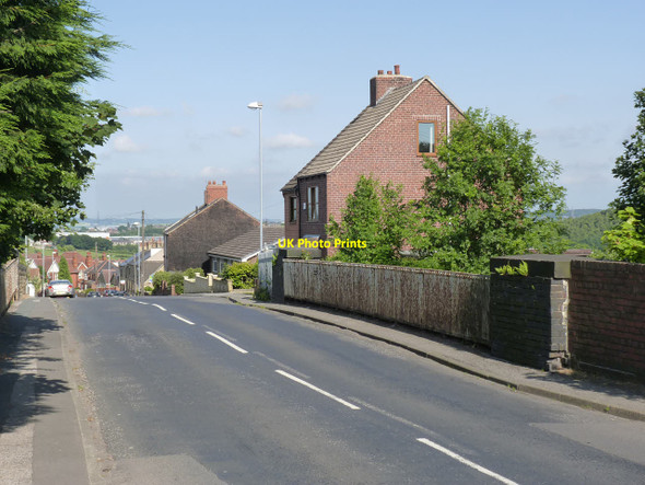 Photo 6"x4" Cemetery Road railway bridge, Hemingfield Jump c2013