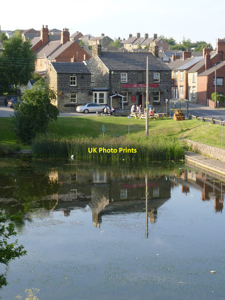 Photo 6"x4" The Furnace Inn and Milton Pond Hoyland c2013