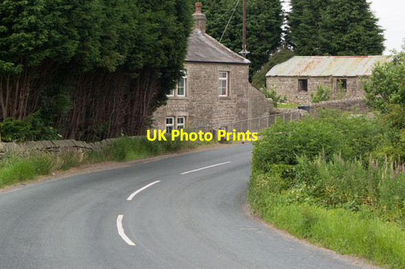 Photo 6"x4" Cottage on the Caton Road near Deys farm Caton\/SD5364 c2013