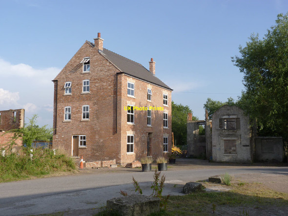 Photo 6"x4" Newmanleys Mill House Eastwood\/SK4646 c2013