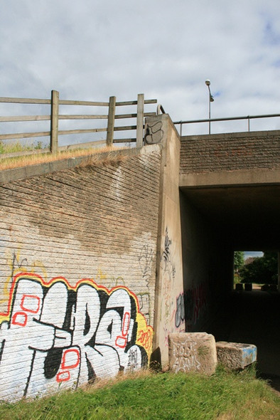 Photo 6"x4" Graffitied Tunnel Entrance Under The M1 Breaston c2008