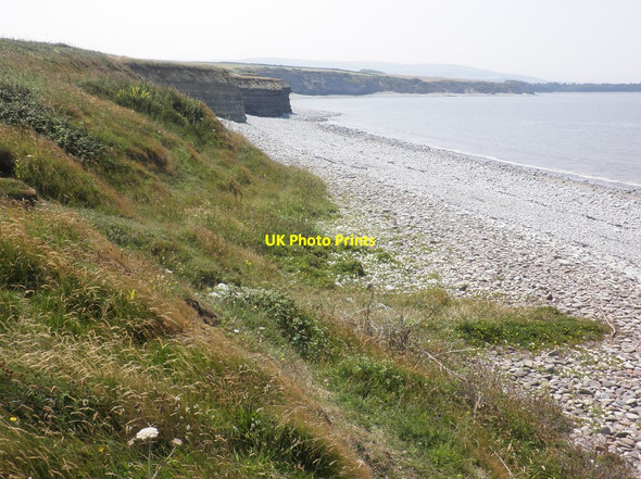 Photo 6"x4" Pebble beach, near Hinkley Point Burton\/ST1944 c2013
