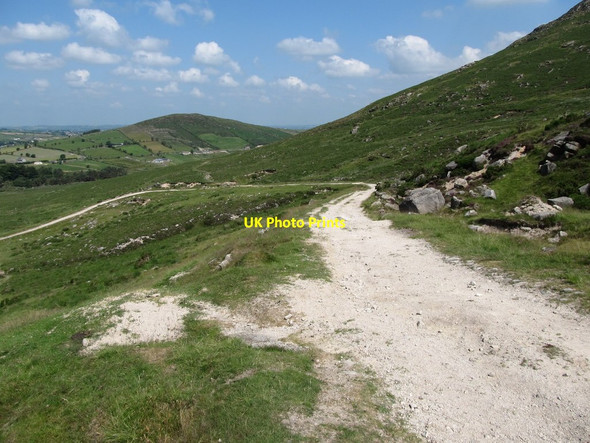 Photo 6"x4" The Batt's Estate Road descending the scarp to the Shankys River valley Hilltown\/J2128 c2013