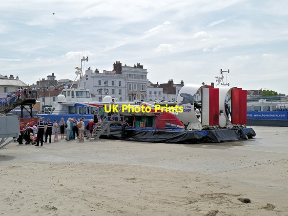 Photo 6"x4" Ryde Hovercraft Terminal Ryde c2013