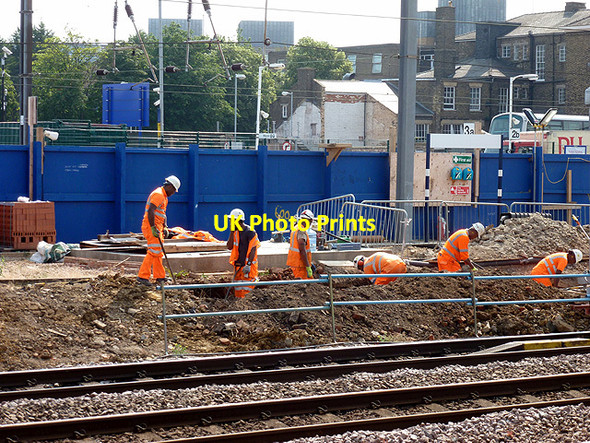 Photo 6"x4" Re-modelling Peterborough Railway Station Peterborough c2013
